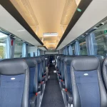 45 Sitzplätze + 1 Reiseleiter